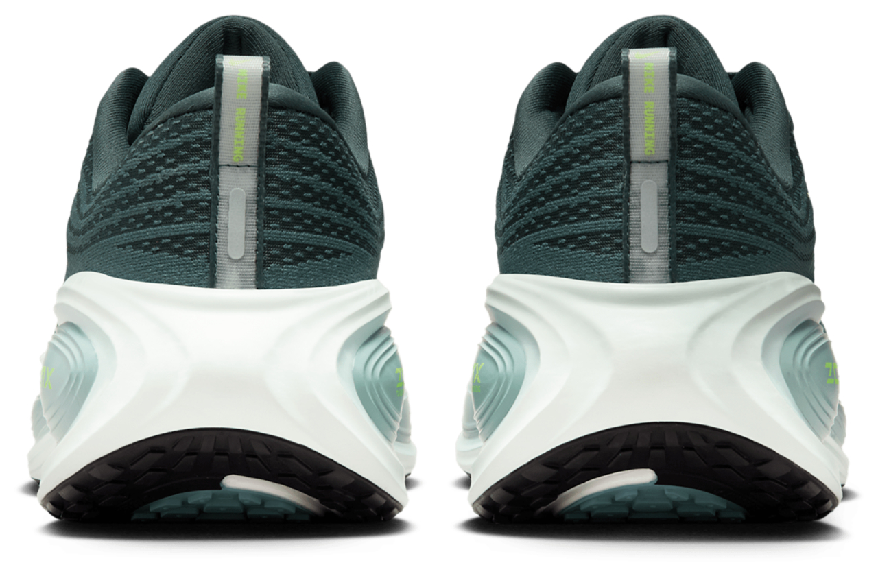 Nike Vomero Plus Image 3 of 5. Tap to open photo gallery.