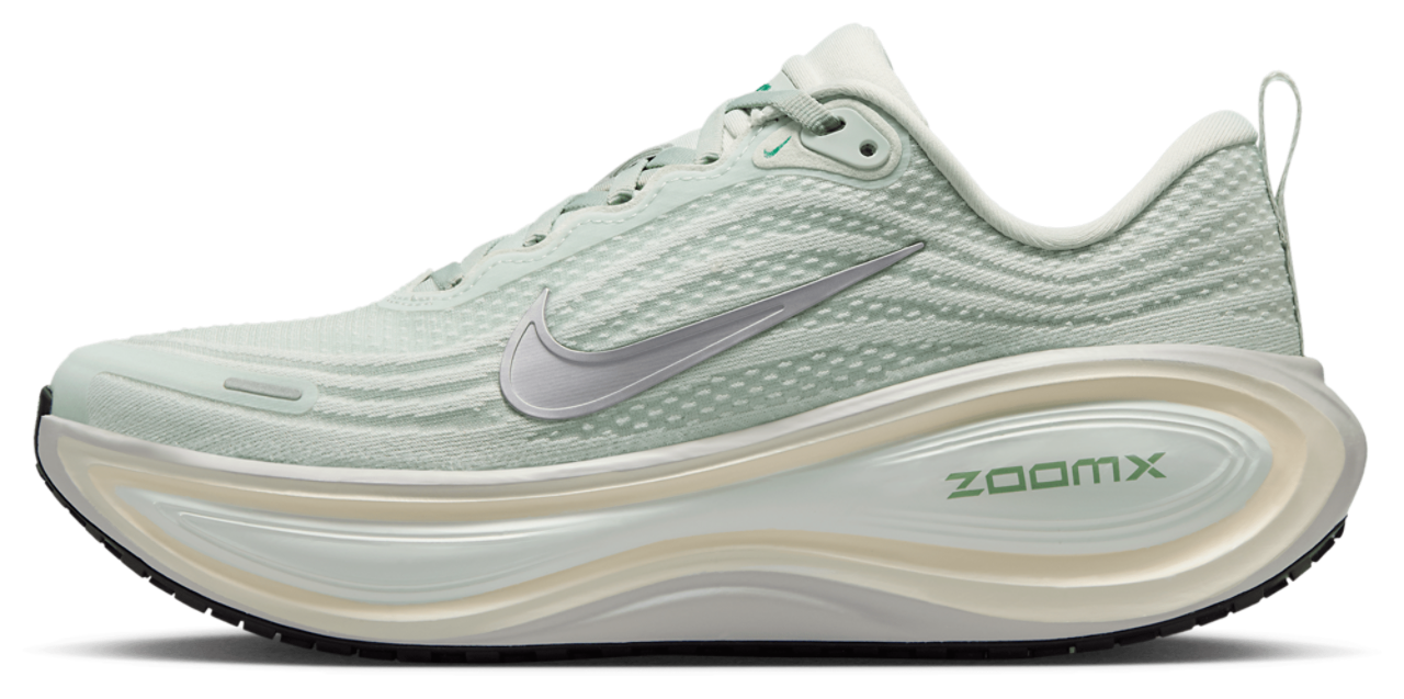 Nike Vomero Plus Image 2 of 8. Tap to open photo gallery.
