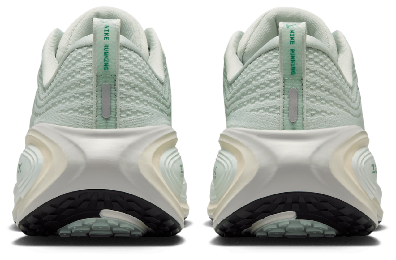 Nike Vomero Plus Image 3 of 8. Tap to open photo gallery.