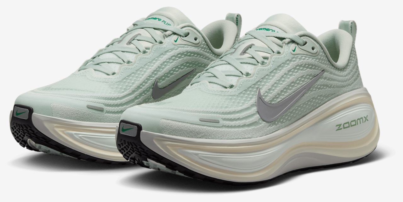 Nike Vomero Plus Image 6 of 8. Tap to open photo gallery.