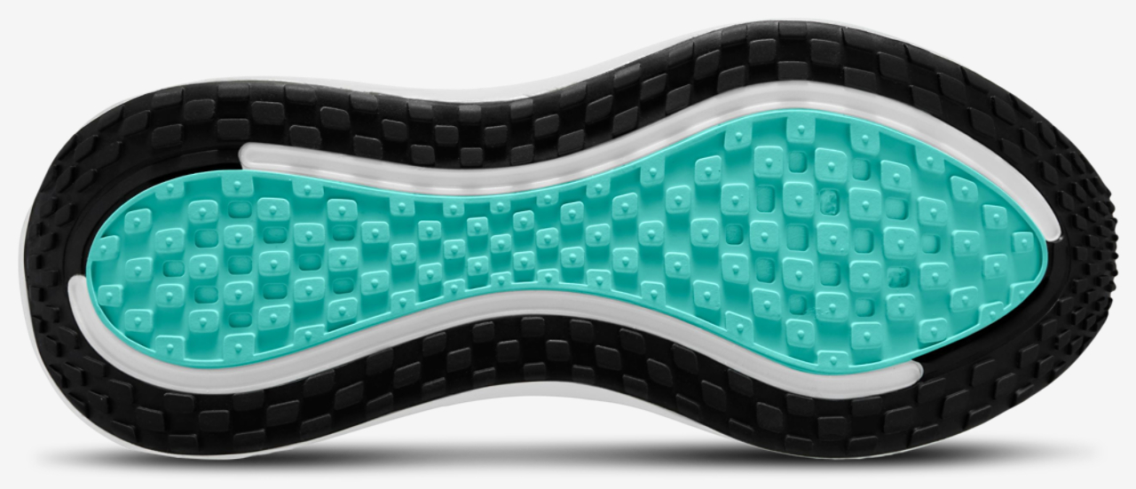 Nike Vomero Plus Image 4 of 4. Tap to open photo gallery.