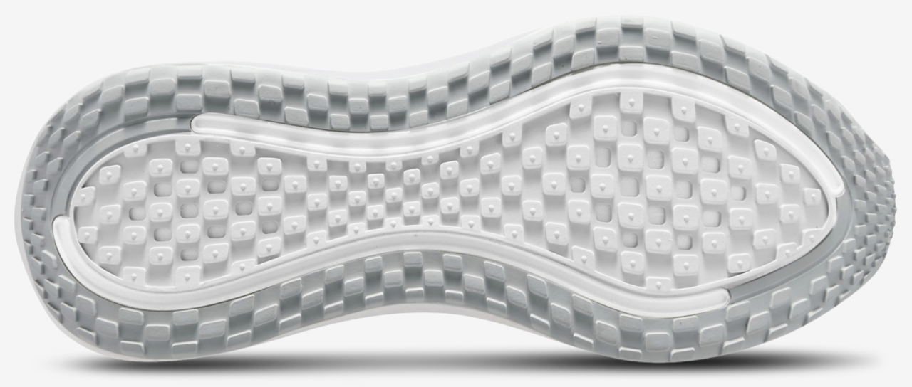 Nike Vomero Plus Image 4 of 4. Tap to open photo gallery.