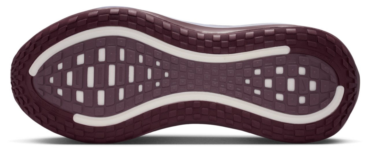 Nike Vomero Plus Image 5 of 8. Tap to open photo gallery.