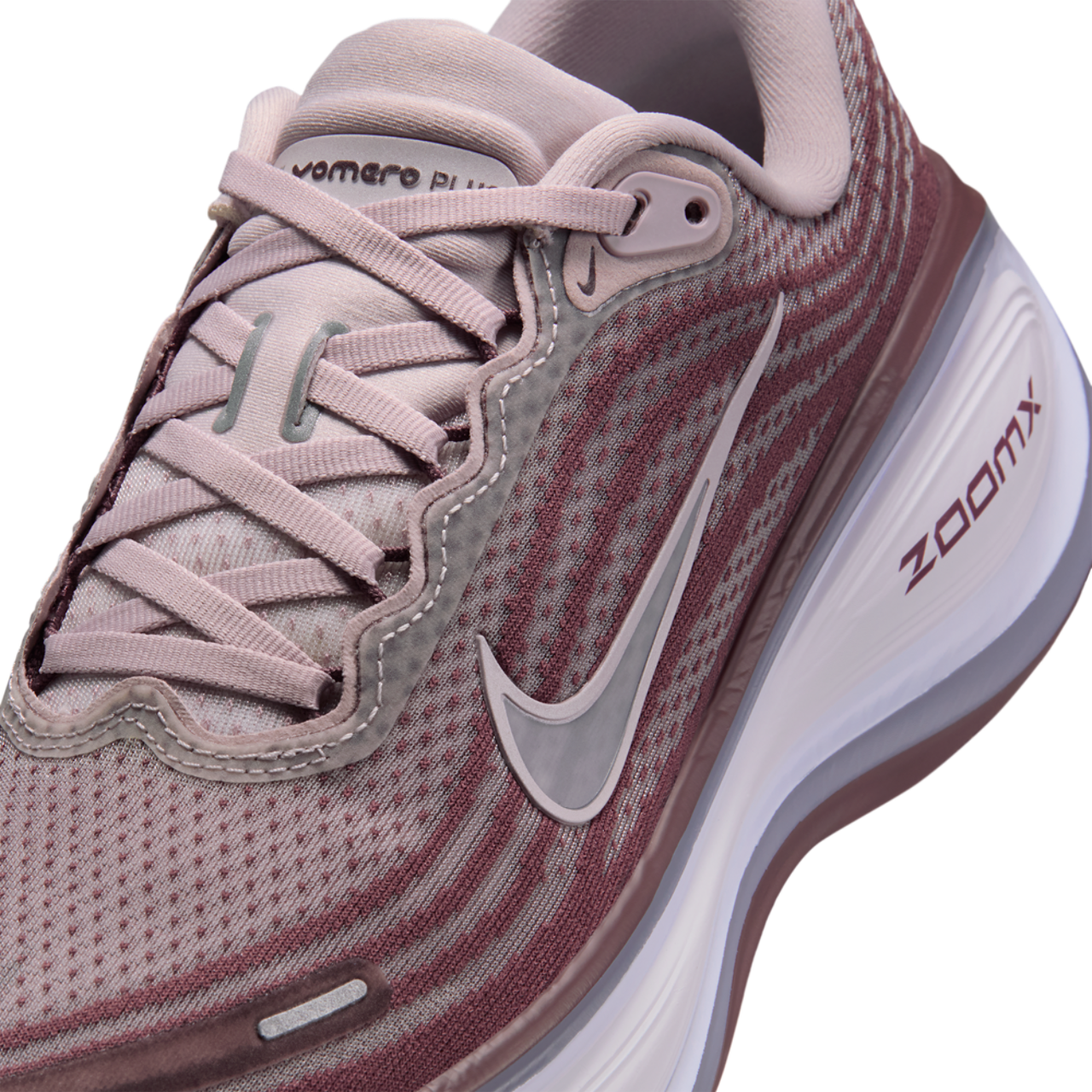 Nike Vomero Plus Image 7 of 8. Tap to open photo gallery.