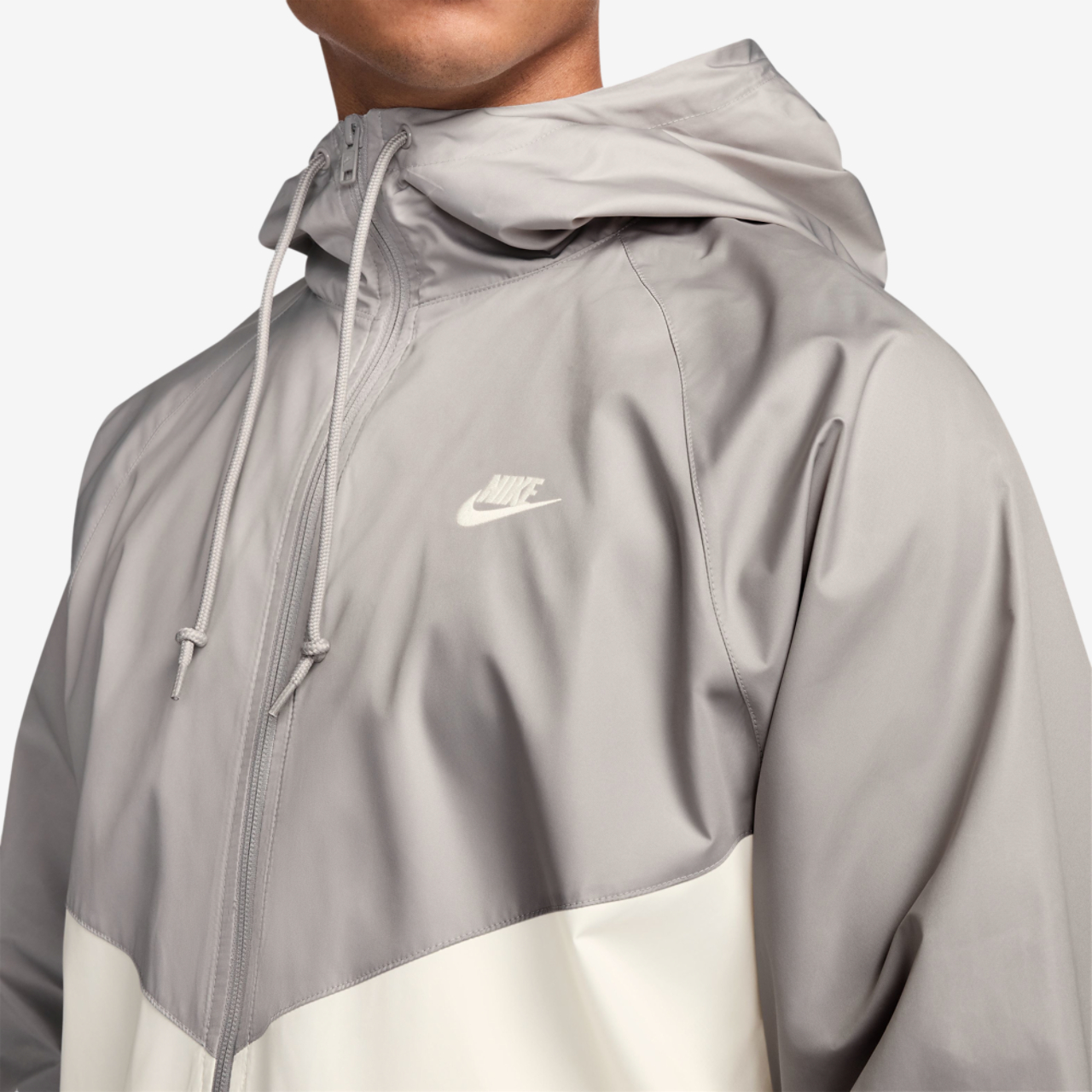 Nike NSW Windrunner Jacket Image 3 of 3. Tap to open photo gallery.