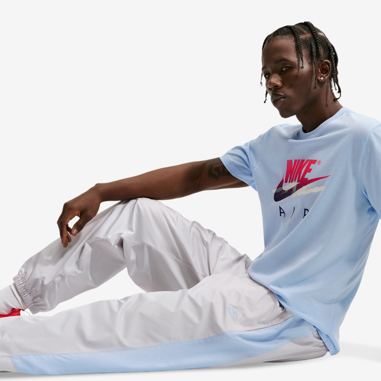 Nike NSW Windrunner Pants Image 6 of 8. Tap to open photo gallery.