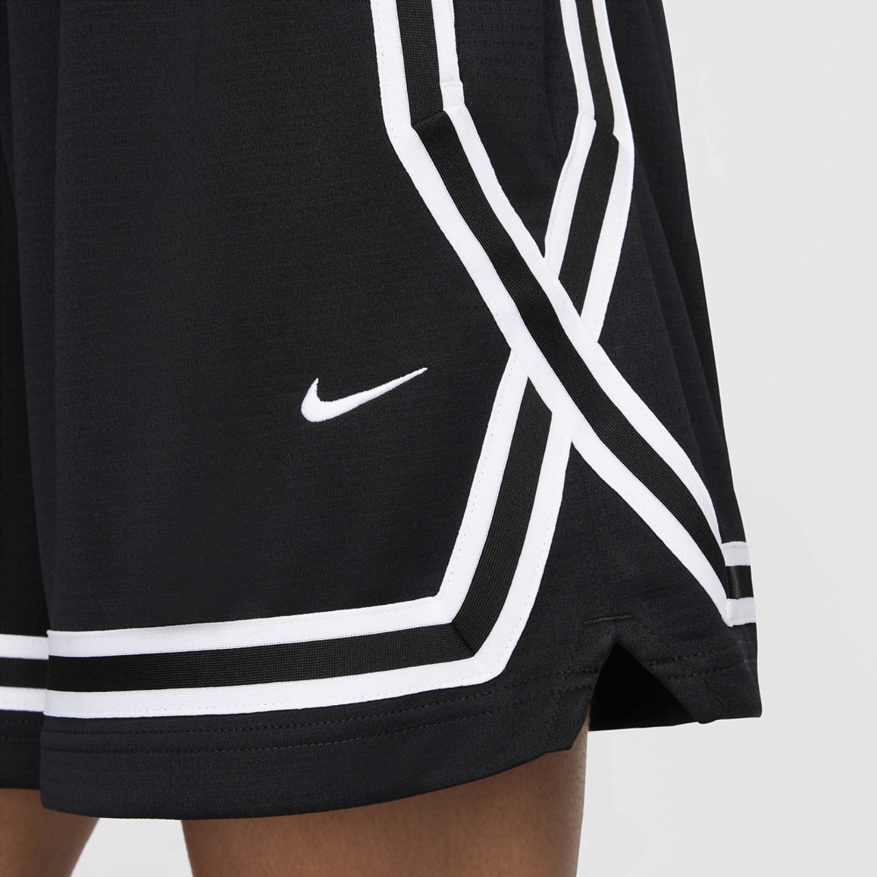 Nike Dri-FIT Crossover 5" Shorts Image 4 of 6. Tap to open photo gallery.