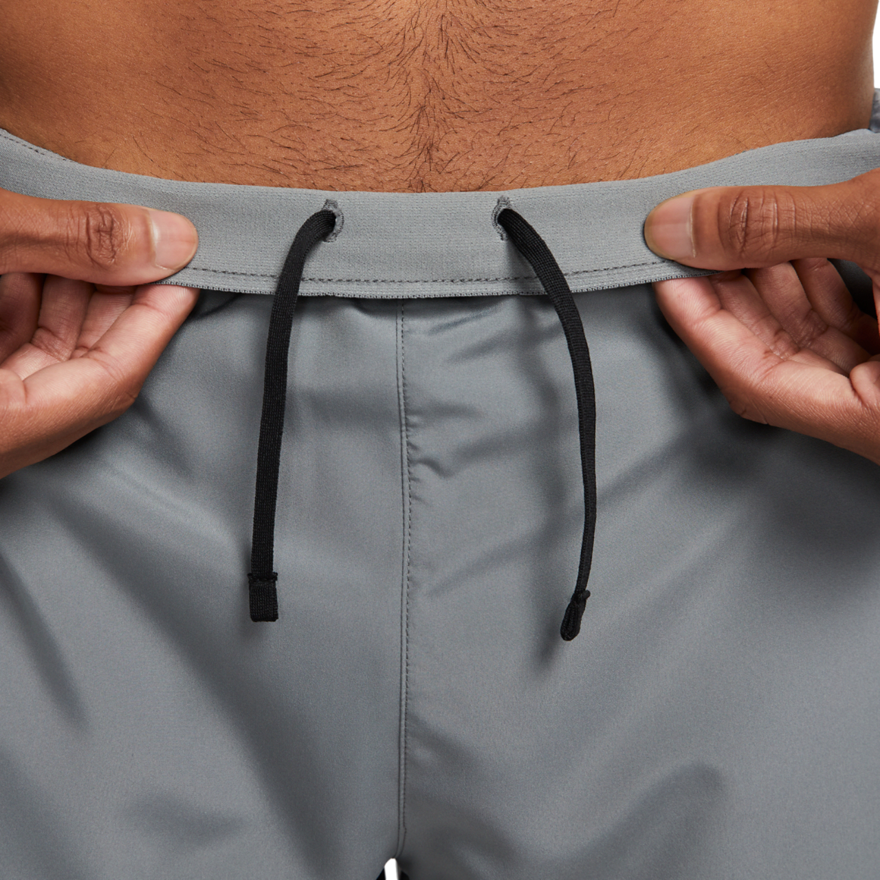 Nike Dri-FIT Challenger 5BF Shorts Image 3 of 4. Tap to open photo gallery.