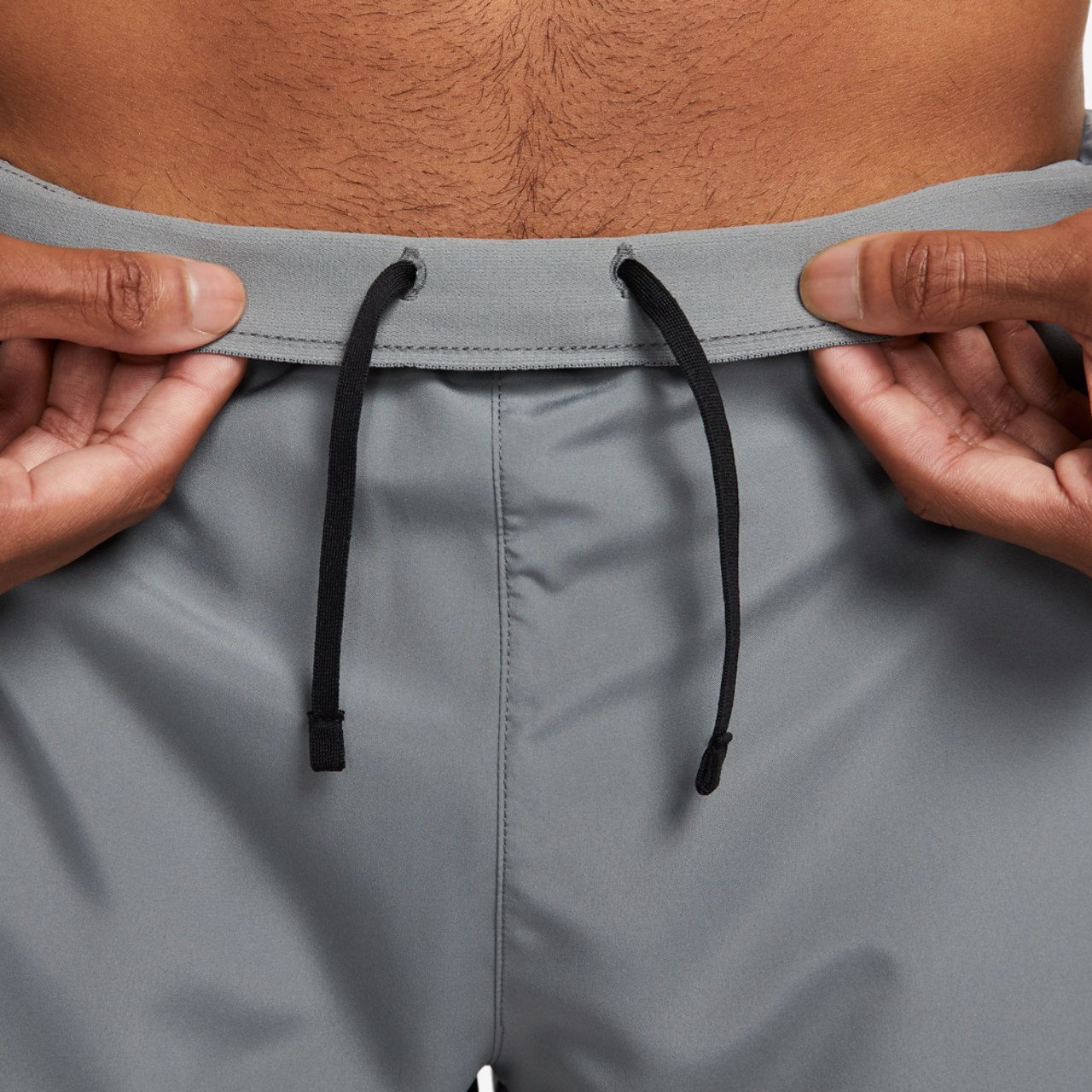 Nike Dri-FIT Challenger 5BF Shorts Image 3 of 4. Tap to open photo gallery.