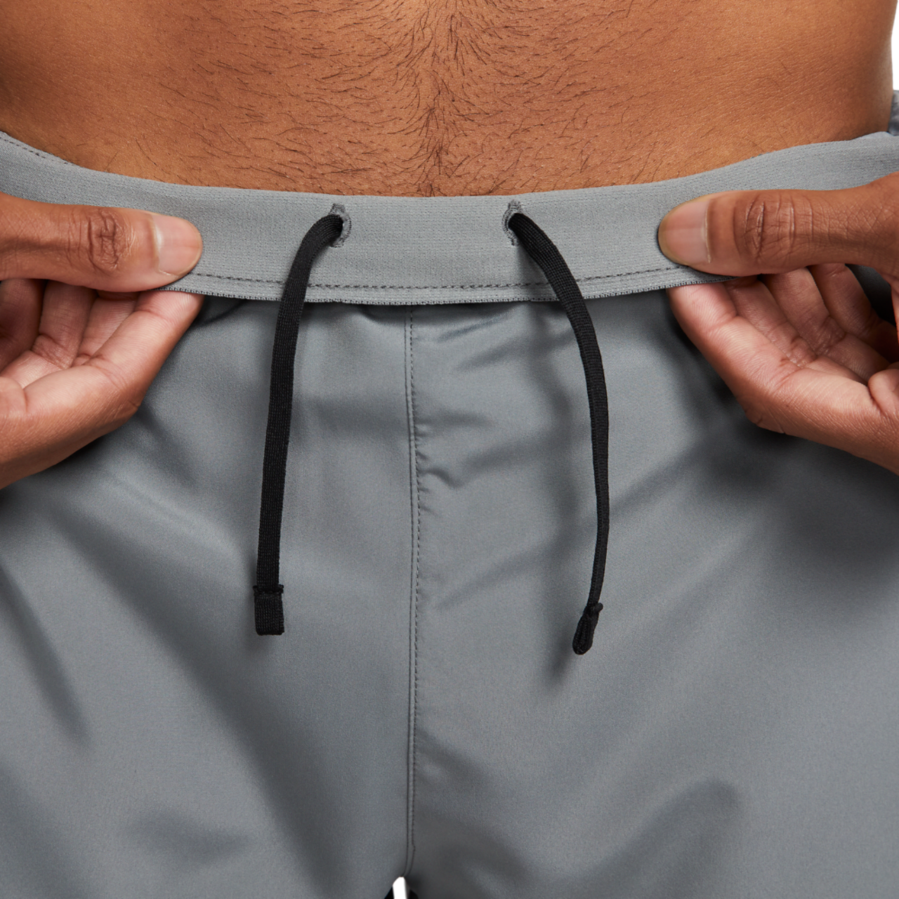 Nike Dri-FIT Challenger 5BF Shorts Image 3 of 4. Tap to open photo gallery.