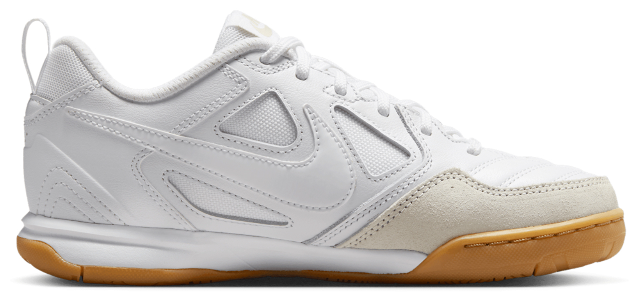 Nike Gato Image 1 of 5. Tap to open photo gallery.