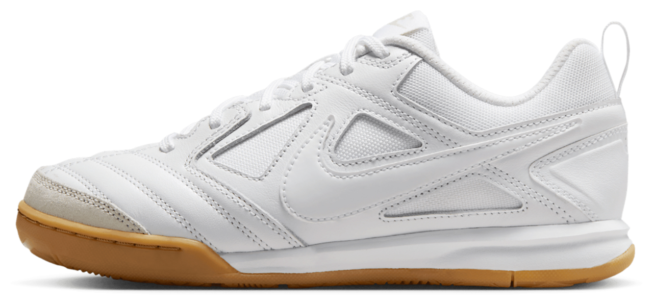 Nike Gato Image 2 of 5. Tap to open photo gallery.