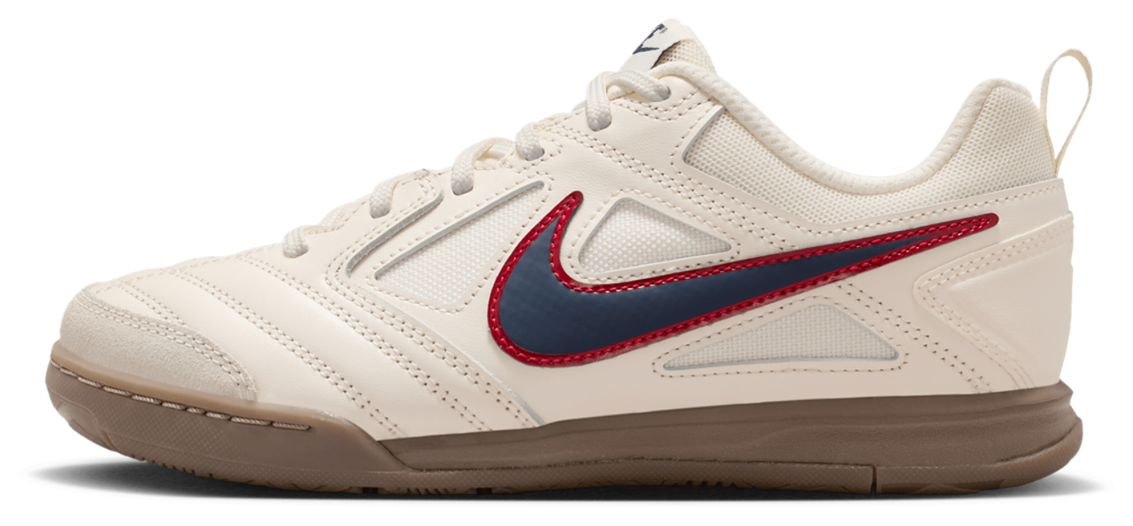 Nike Gato Image 2 of 5. Tap to open photo gallery.