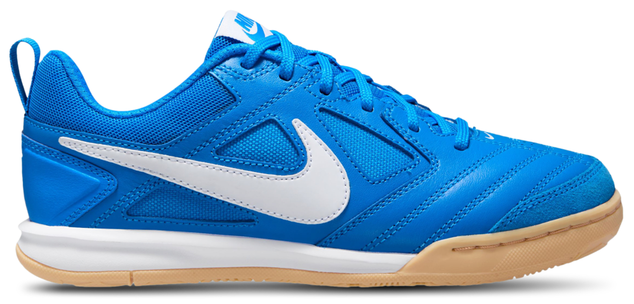Nike Gato Image 1 of 4. Tap to open photo gallery.
