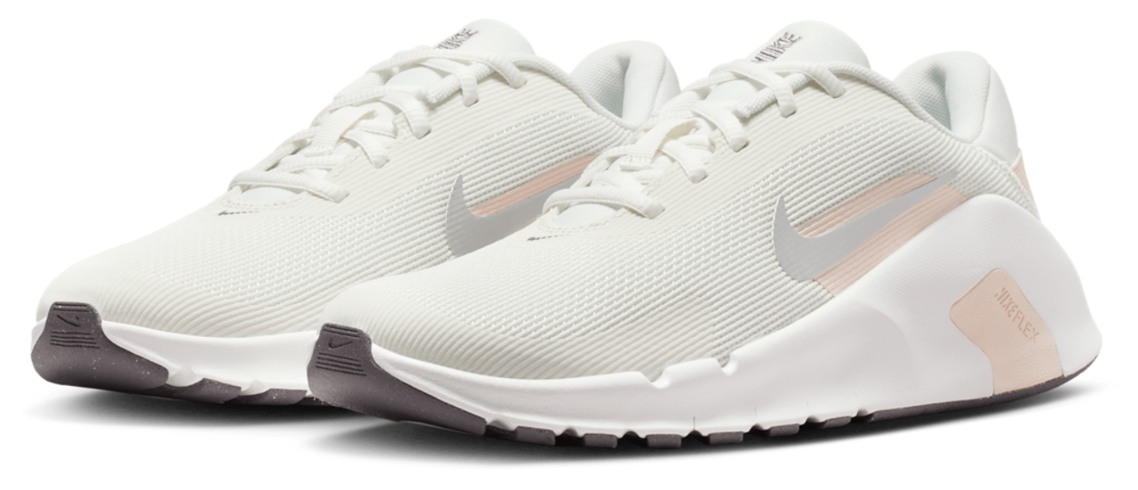 Nike Flex Train Image 6 of 8. Tap to open photo gallery.