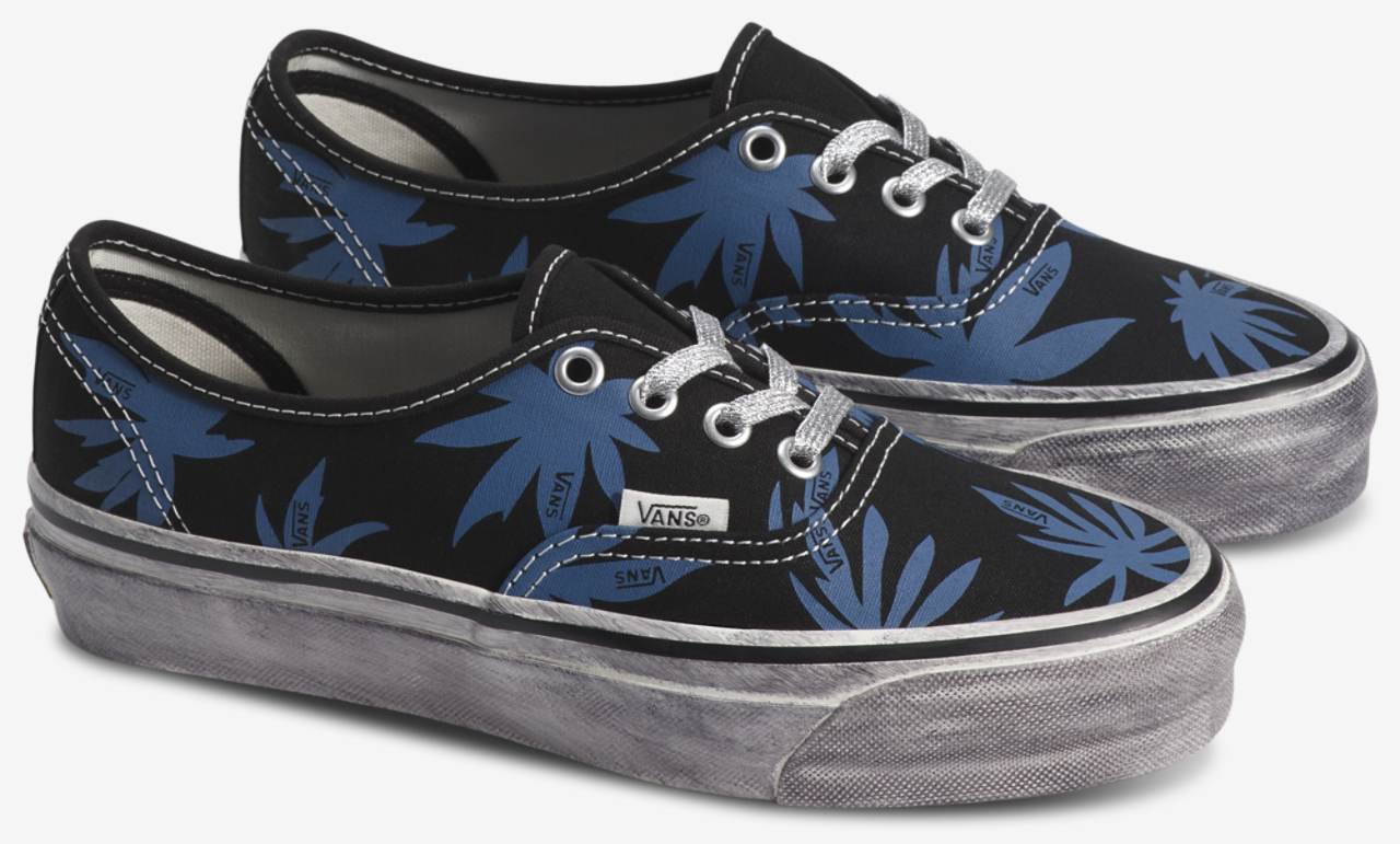 Vans LX Authentic 44 Archive Image 1 of 5. Tap to open photo gallery.