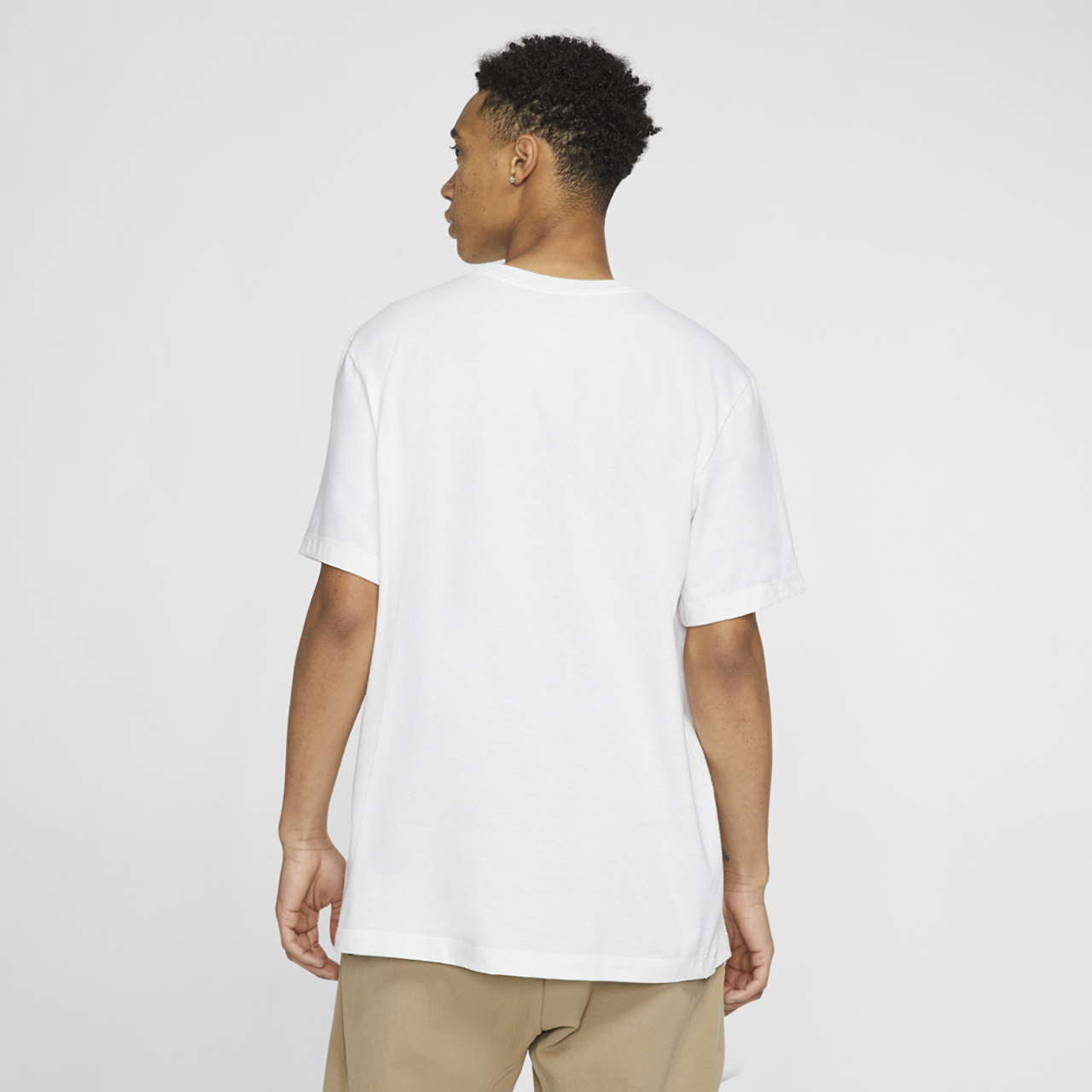 Nike NSW City T-Shirt Image 2 of 3. Tap to open photo gallery.