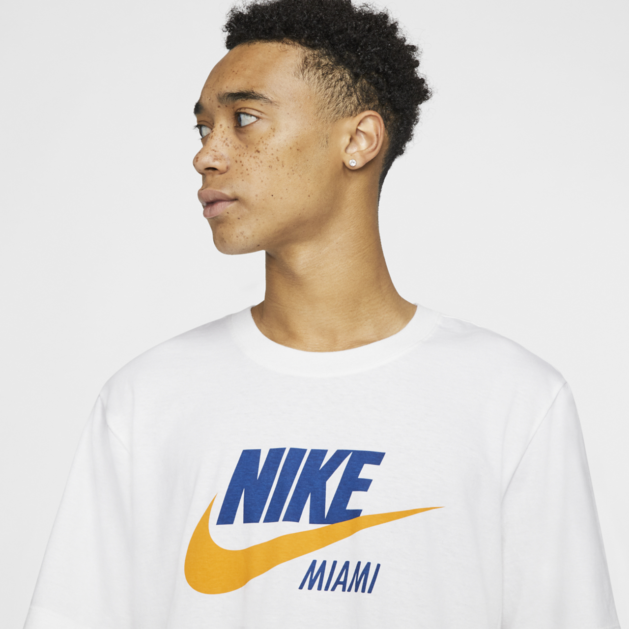 Nike NSW City T-Shirt Image 3 of 3. Tap to open photo gallery.