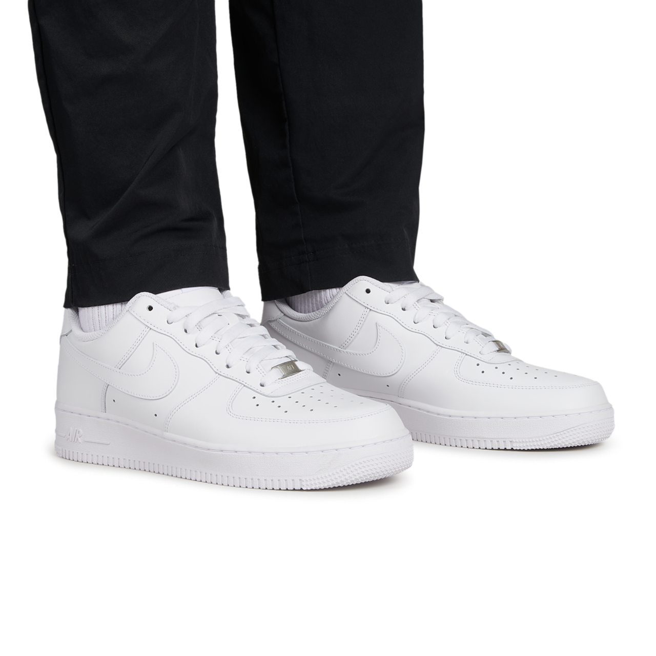 Nike Air Force 1 '07 Image 2 of 6. Tap to open photo gallery.