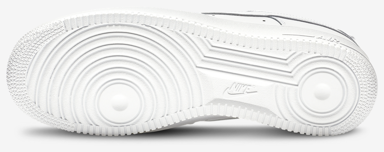 Nike Air Force 1 '07 Image 6 of 6. Tap to open photo gallery.