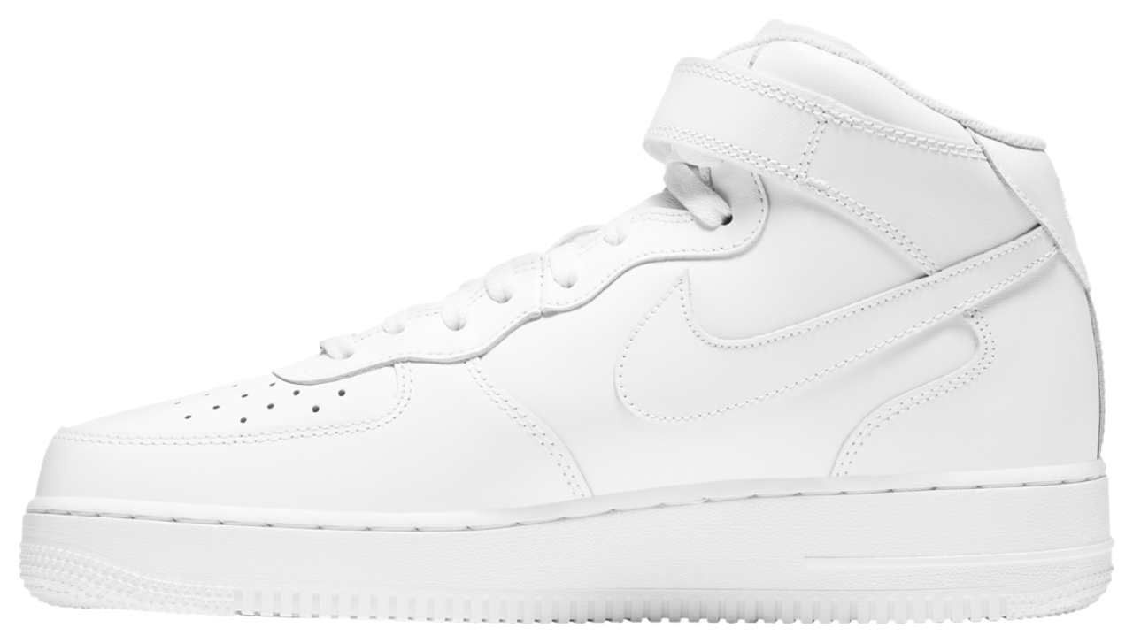 Nike Air Force 1 Mid '07 LE Image 2 of 7. Tap to open photo gallery.