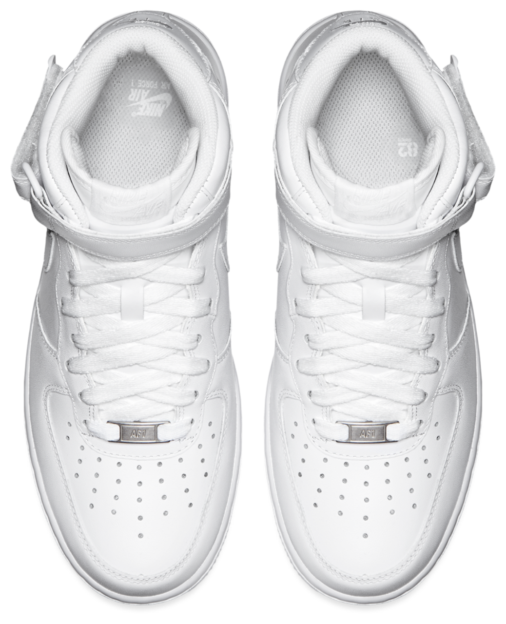 Nike Air Force 1 Mid '07 LE Image 4 of 7. Tap to open photo gallery.