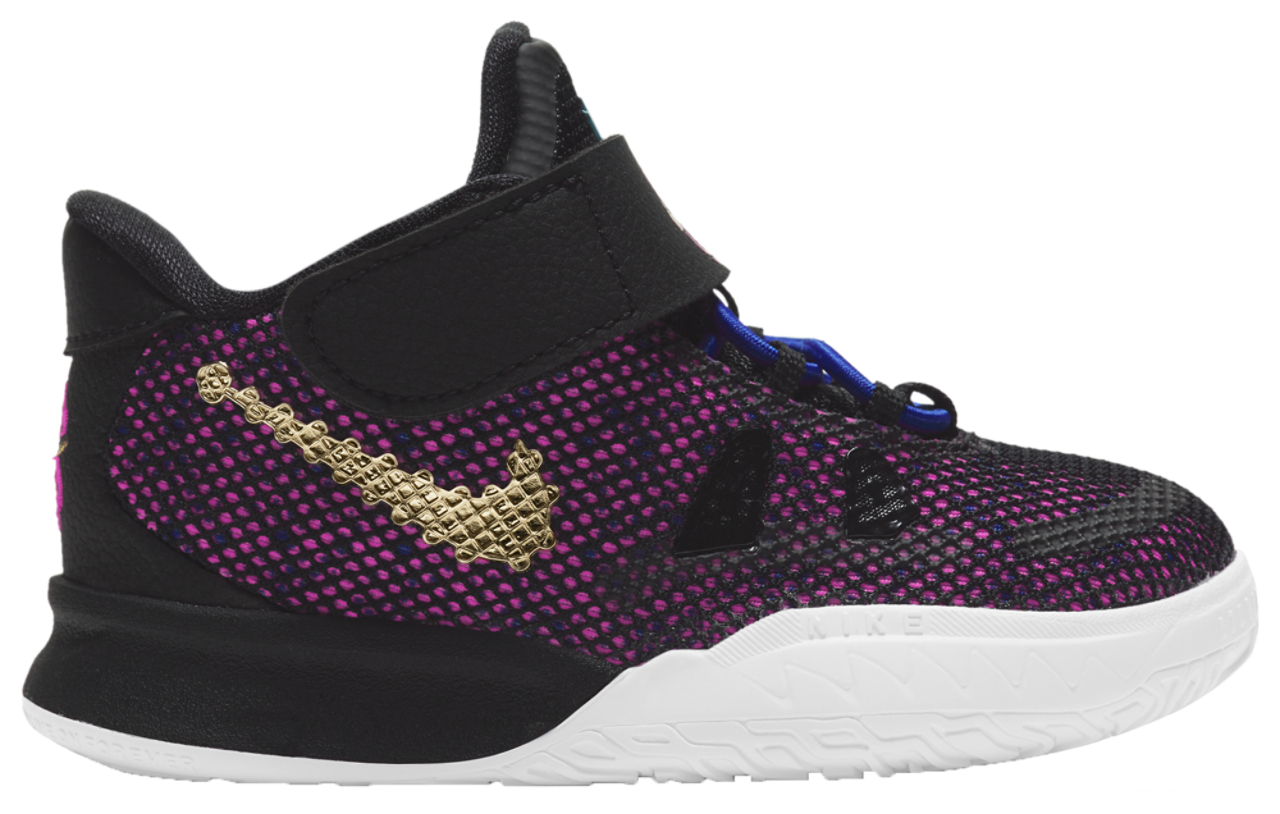 Nike Kyrie 7 Image 1 of 5. Tap to open photo gallery.