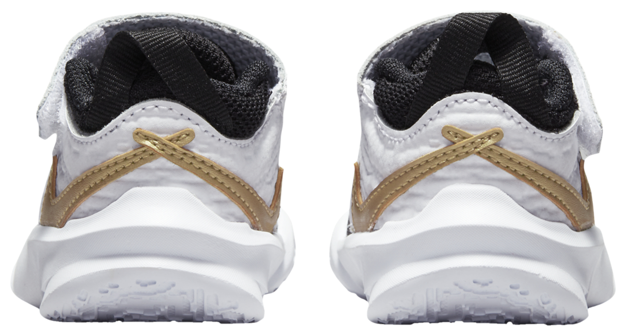 Nike Team Hustle D 10 Image 3 of 5. Tap to open photo gallery.