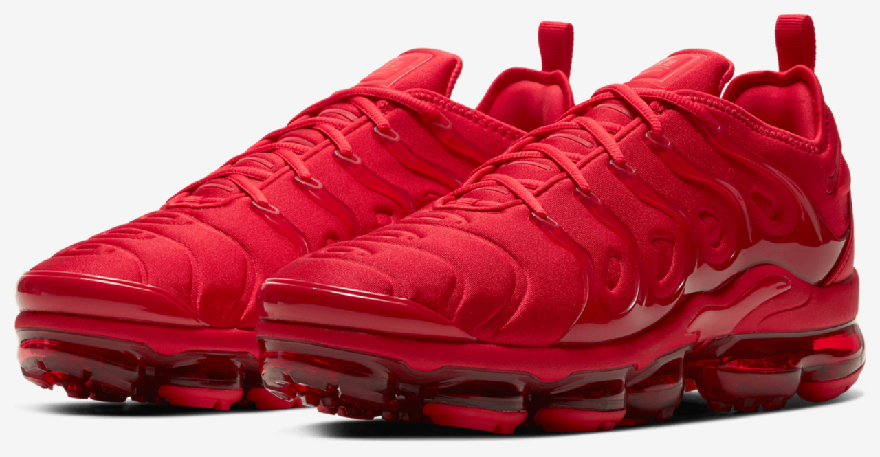 Nike Air Vapormax Plus Image 6 of 8. Tap to open photo gallery.