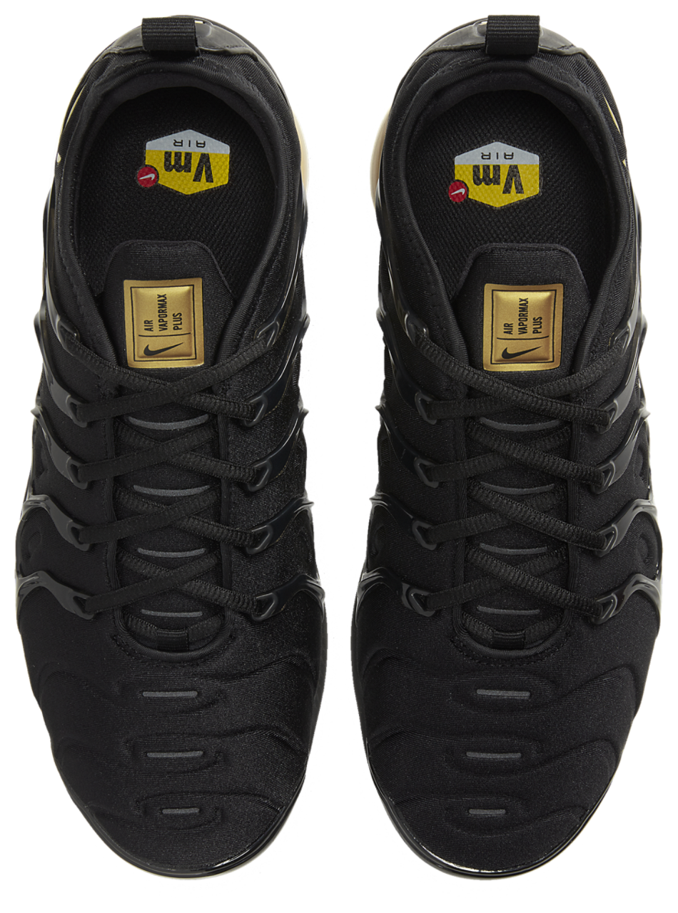 Nike Air Vapormax Plus Image 10 of 12. Tap to open photo gallery.
