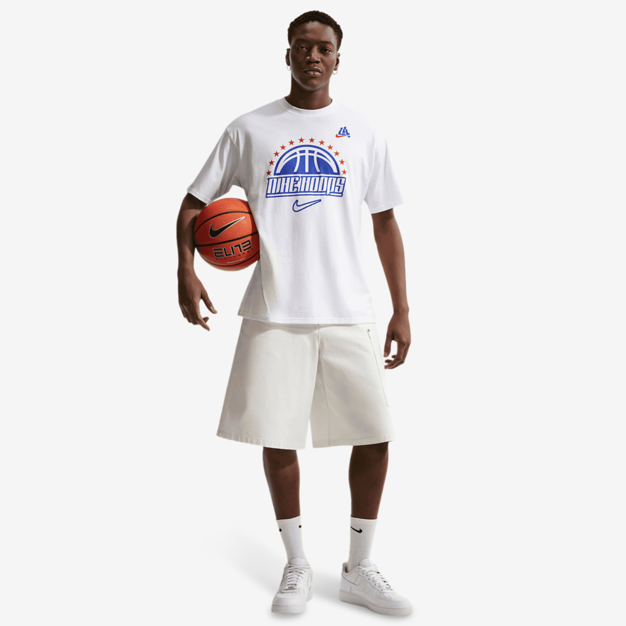 Nike MAX90 2K4 Short Sleeve T-Shirt Image 4 of 5. Tap to open photo gallery.
