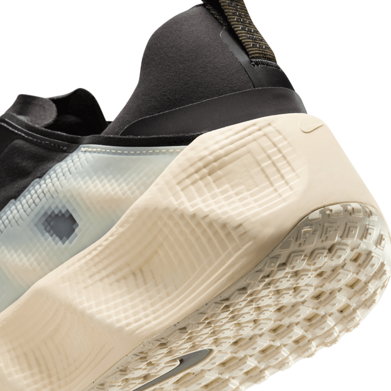 Nike Ava Rover Image 8 of 8. Tap to open photo gallery.