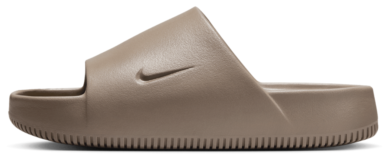 Nike Calm Slides Image 2 of 5. Tap to open photo gallery.