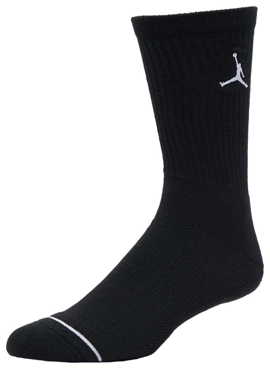 Jordan 3 Pack Everyday Max Cushion Crew Socks Image 2 of 2. Tap to open photo gallery.