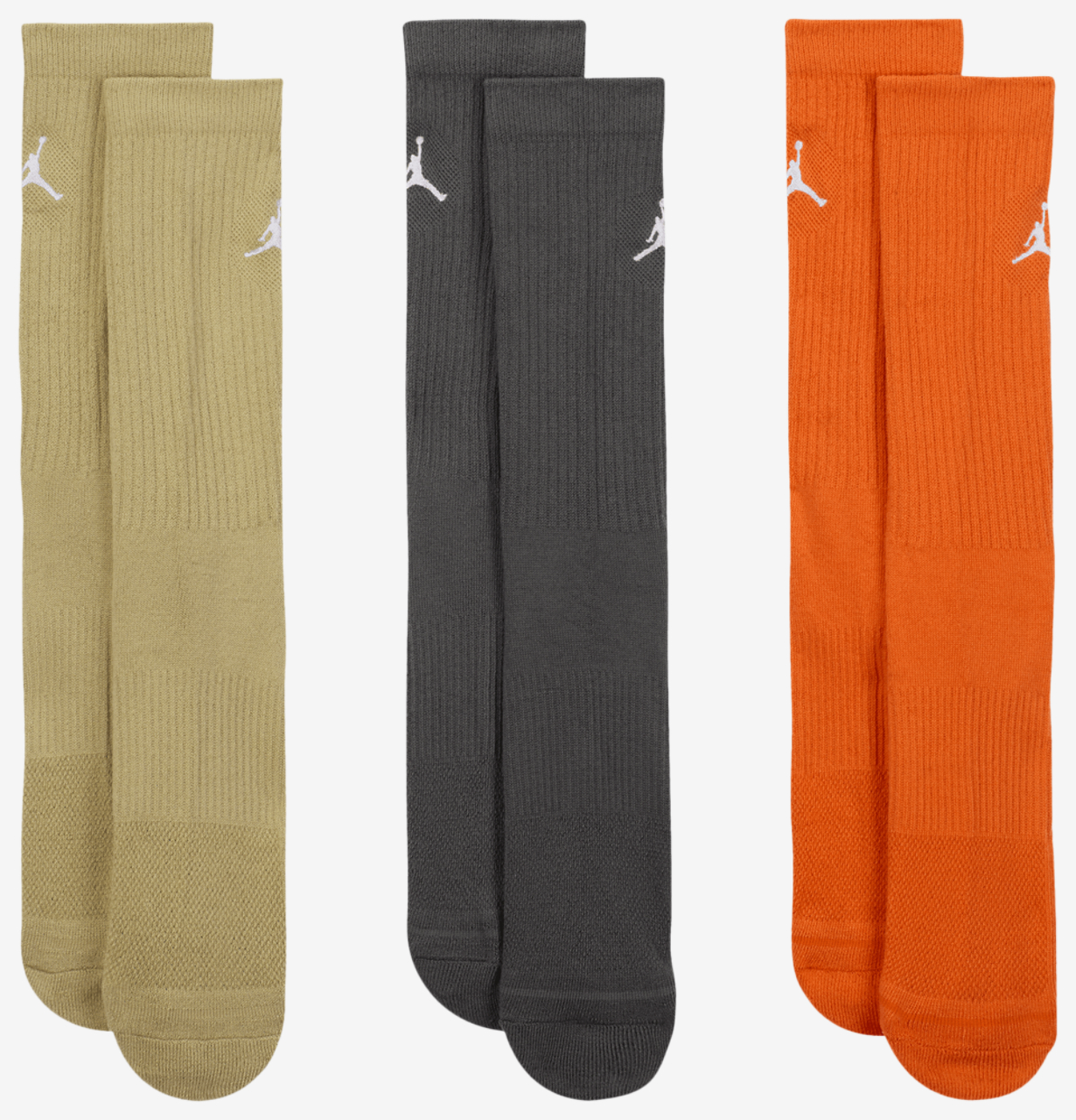 Jordan Every Day Cushioned Crew 3 Pack Socks Image 2 of 4. Tap to open photo gallery.