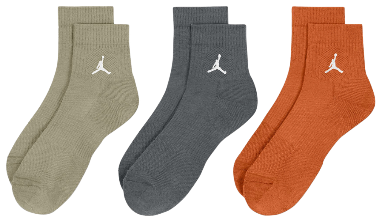 Jordan Every Day Cushioned Ankle 3 Pack Image 2 of 3. Tap to open photo gallery.