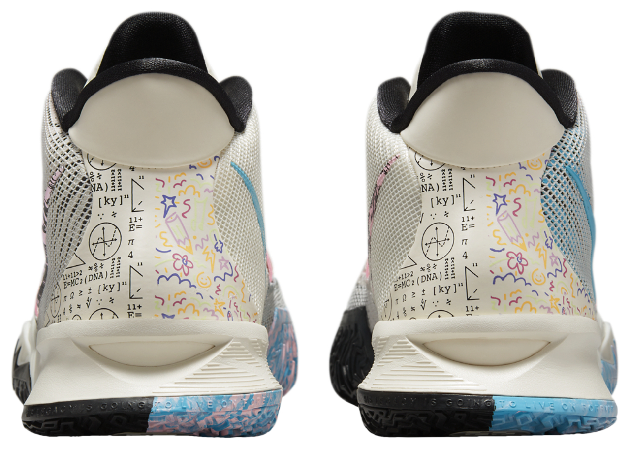 Nike Kyrie 7 Image 3 of 5. Tap to open photo gallery.