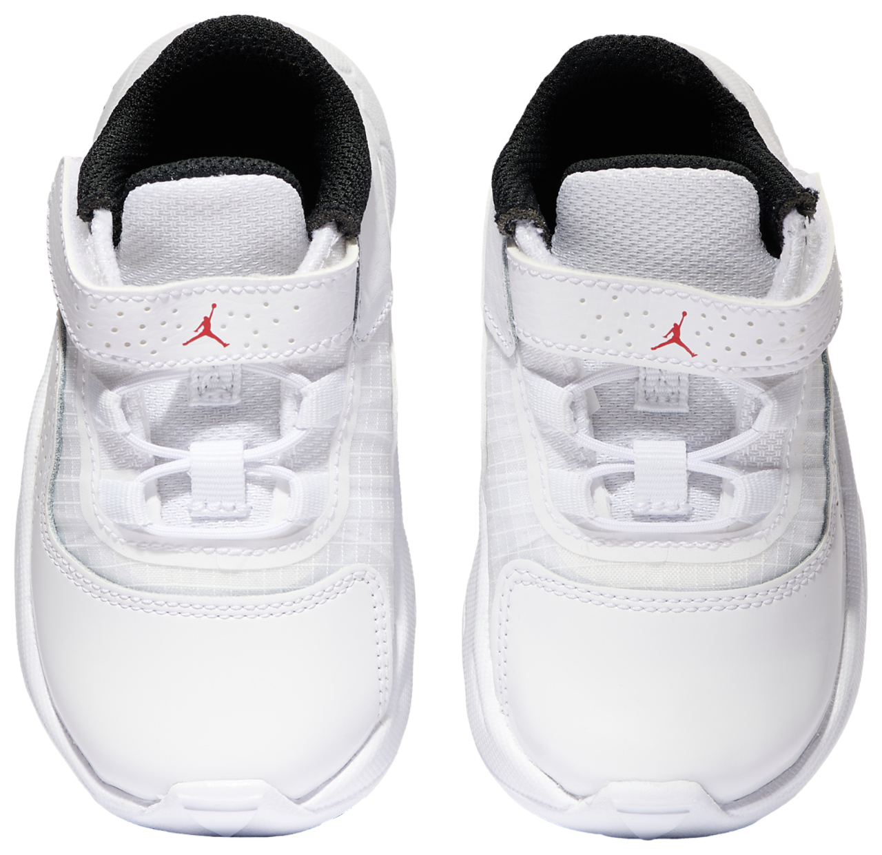 Jordan AJ 11 CMFT Low Image 4 of 5. Tap to open photo gallery.