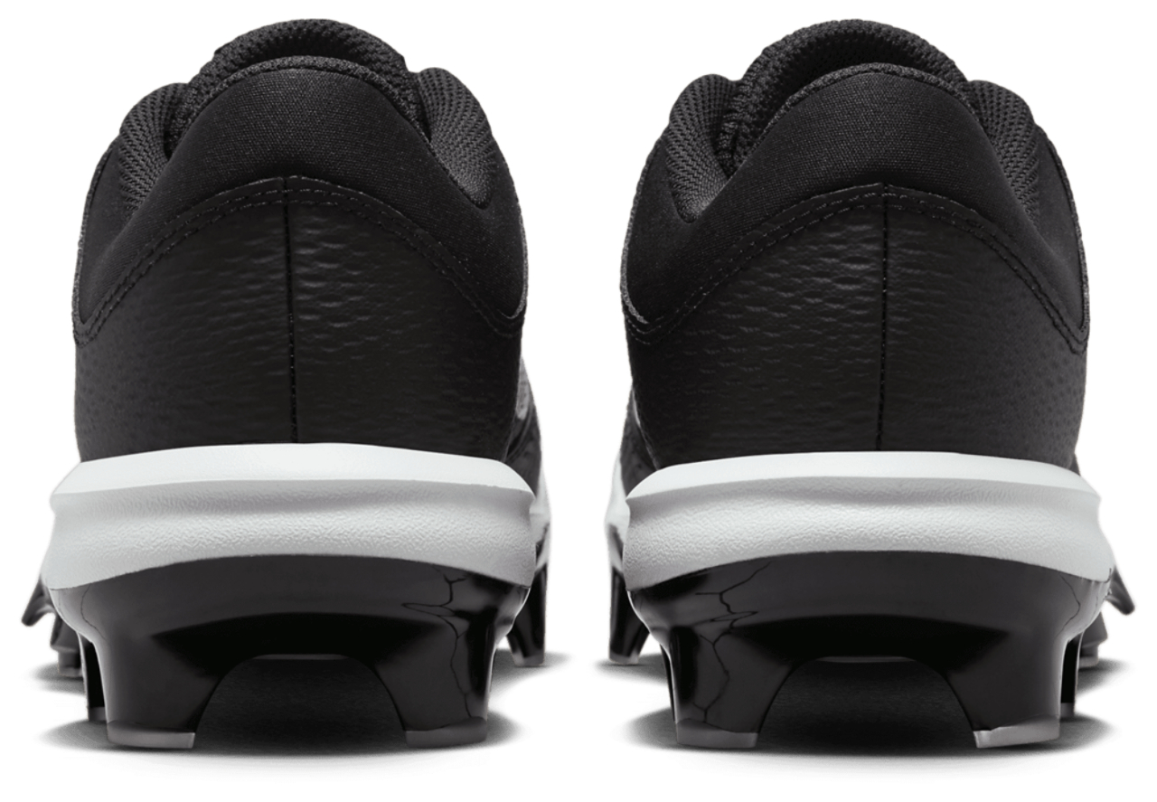 Nike Hyperdiamond 4 Pro Image 3 of 5. Tap to open photo gallery.