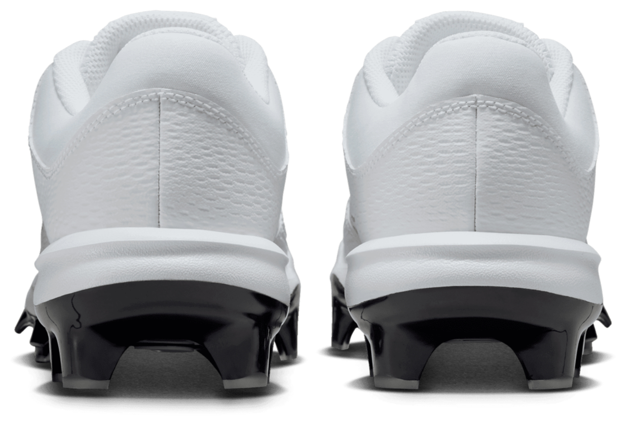Nike Hyperdiamond 4 Pro Image 3 of 5. Tap to open photo gallery.