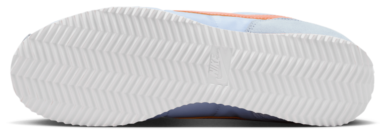 Nike Cortez Image 5 of 5. Tap to open photo gallery.