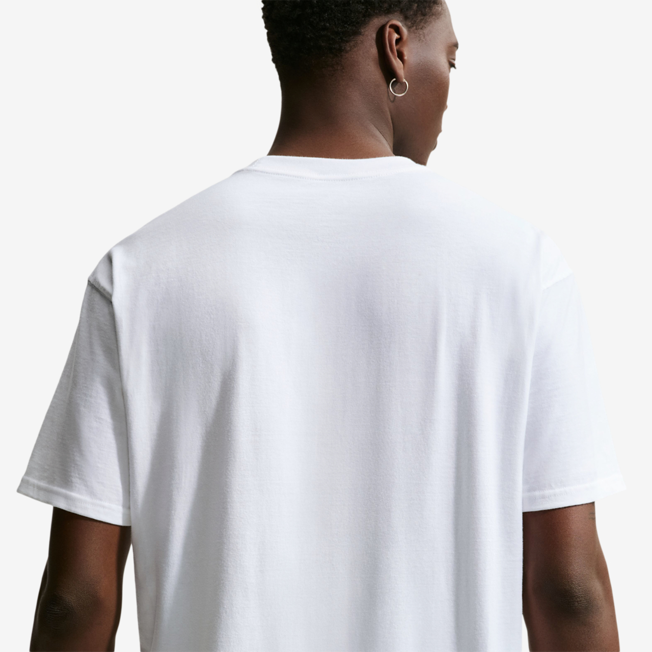 Nike NSW SS Max 90 T-Shirt Image 2 of 3. Tap to open photo gallery.
