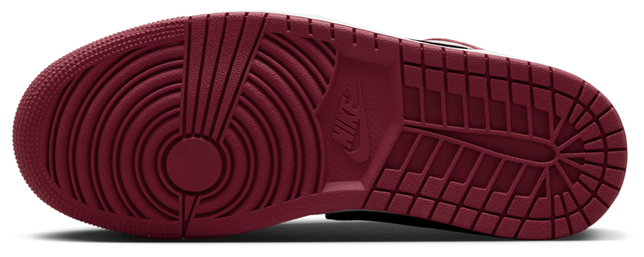 Jordan Air Jordan 1 Low SE Image 5 of 7. Tap to open photo gallery.