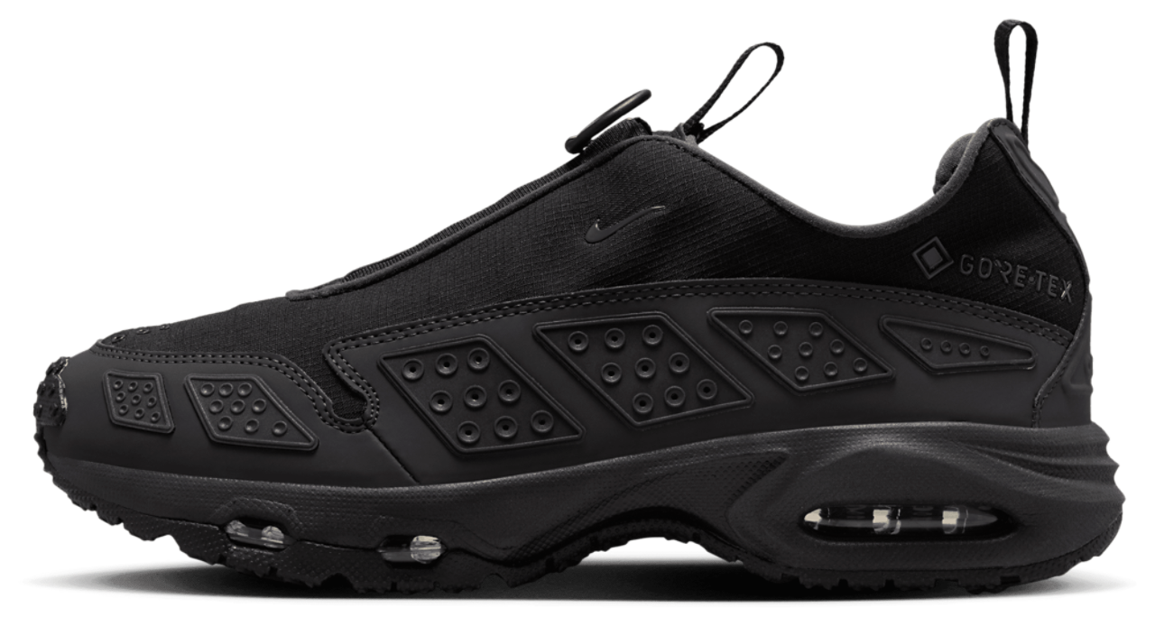 Nike Air Max SNDR GTX Image 2 of 5. Tap to open photo gallery.