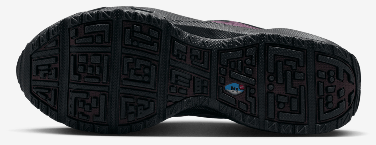 Nike Air Max SNDR GTX Image 5 of 5. Tap to open photo gallery.