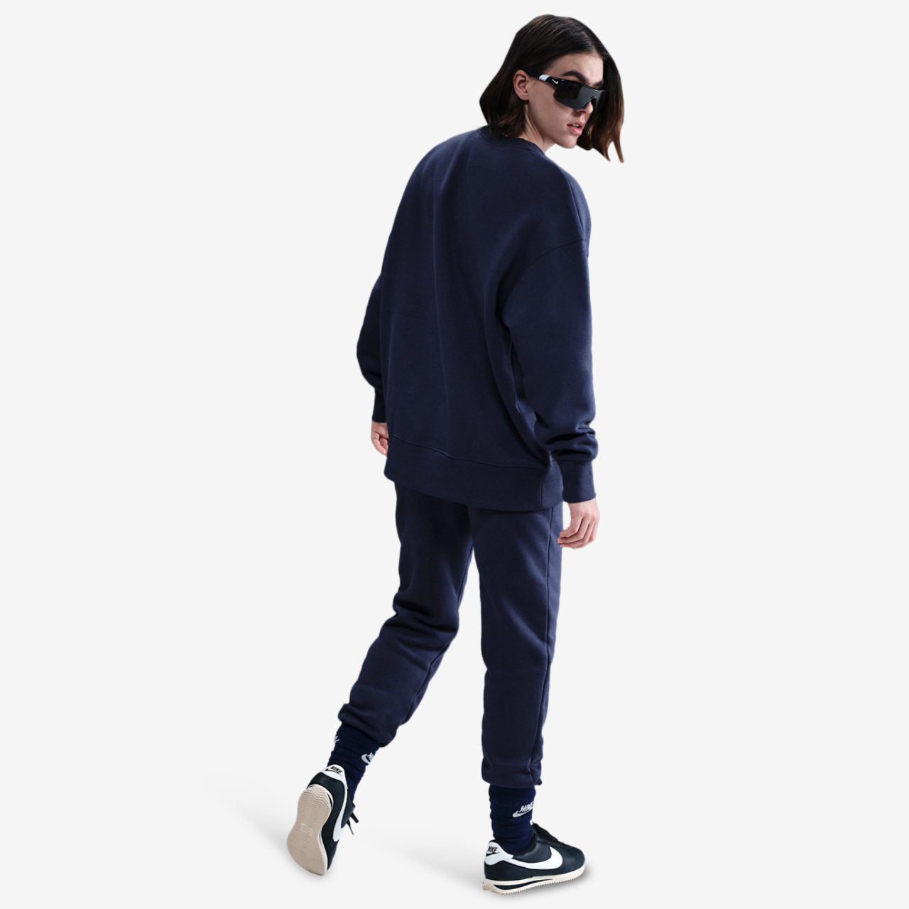 Nike NSW Phoenix Fleece OS Long Crew Image 4 of 4. Tap to open photo gallery.