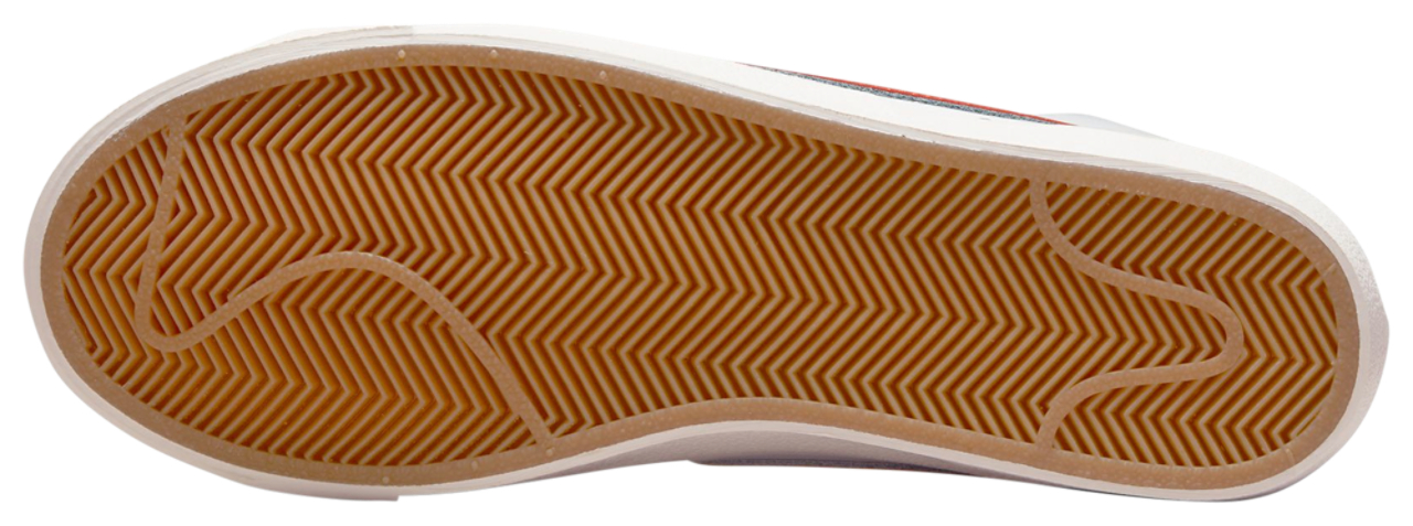 Nike Blazer Mid '77 FN Image 5 of 5. Tap to open photo gallery.