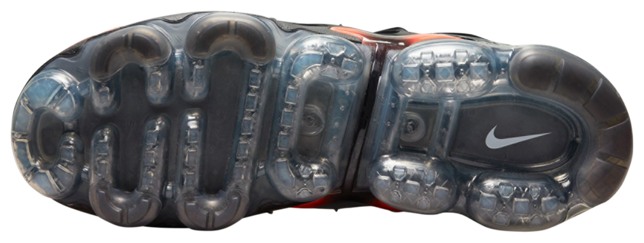 Nike Air Vapormax Plus Image 5 of 5. Tap to open photo gallery.
