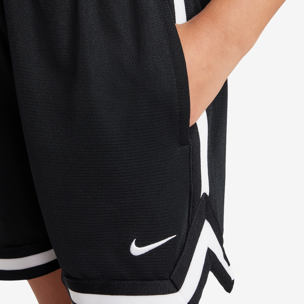 Nike DriFit Dna 24 Short 5In Image 3 of 4. Tap to open photo gallery.
