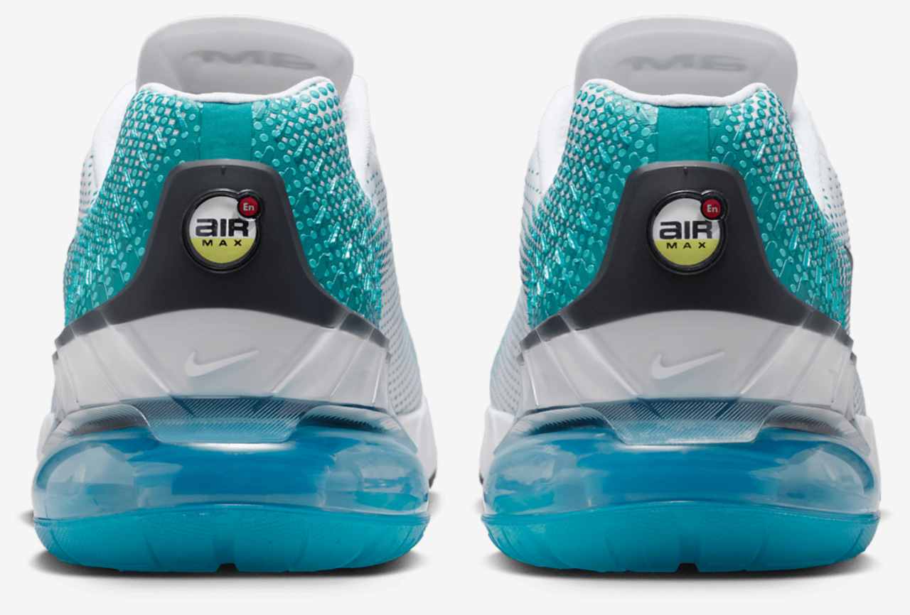 Nike Air Max Phoenix Image 3 of 8. Tap to open photo gallery.
